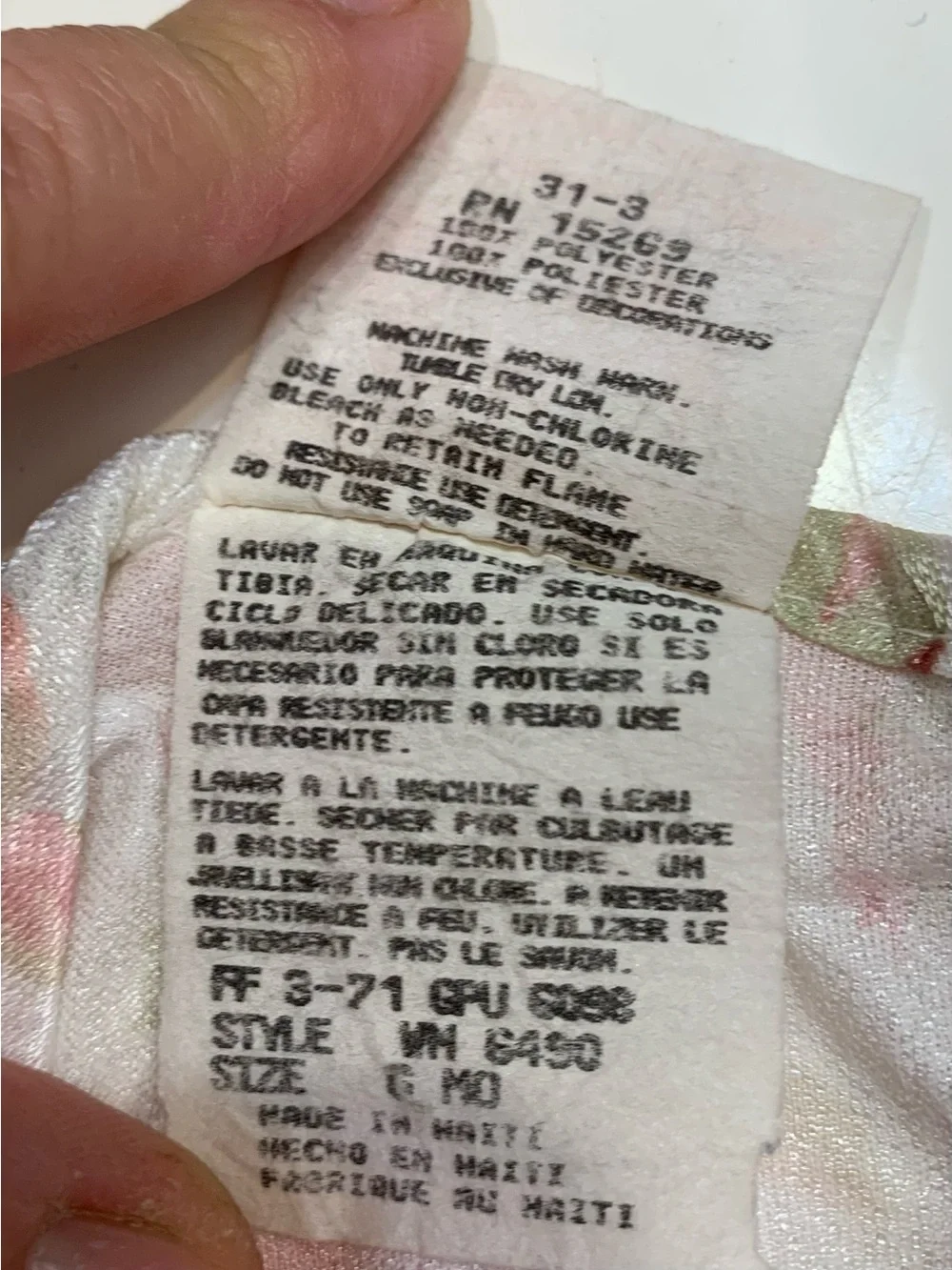 Vintage Edie Bee Girls Silky Pink & Ivory Floral & Lace 6mon Sleeper.       3641